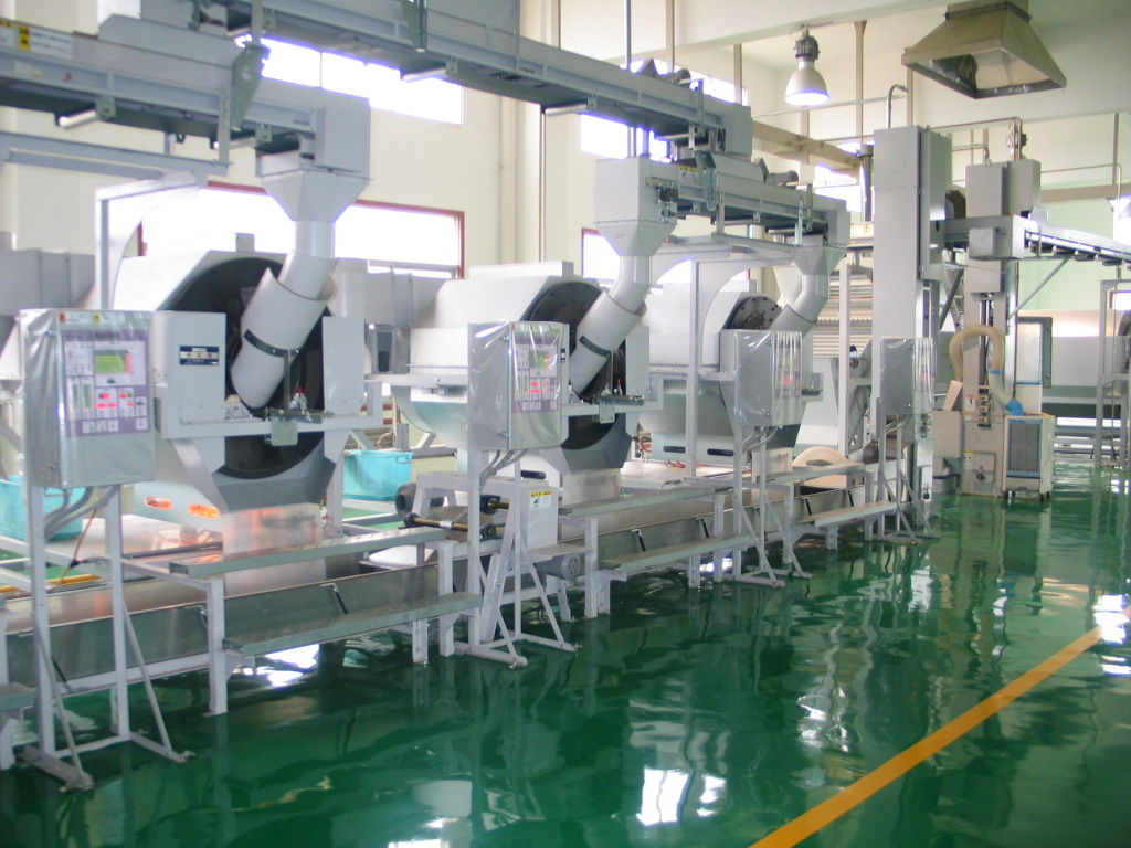 湘豐標準化全自動生產線(1).jpg 湘豐標準化全自動生產線(1).jpg